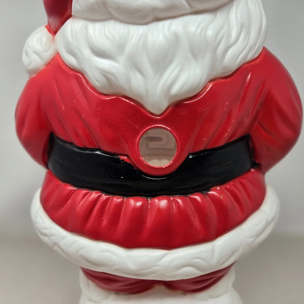 Vintage Santa Blow Mold Lighted 18 Inches Indoor/outdoor By Grand Venture 1999